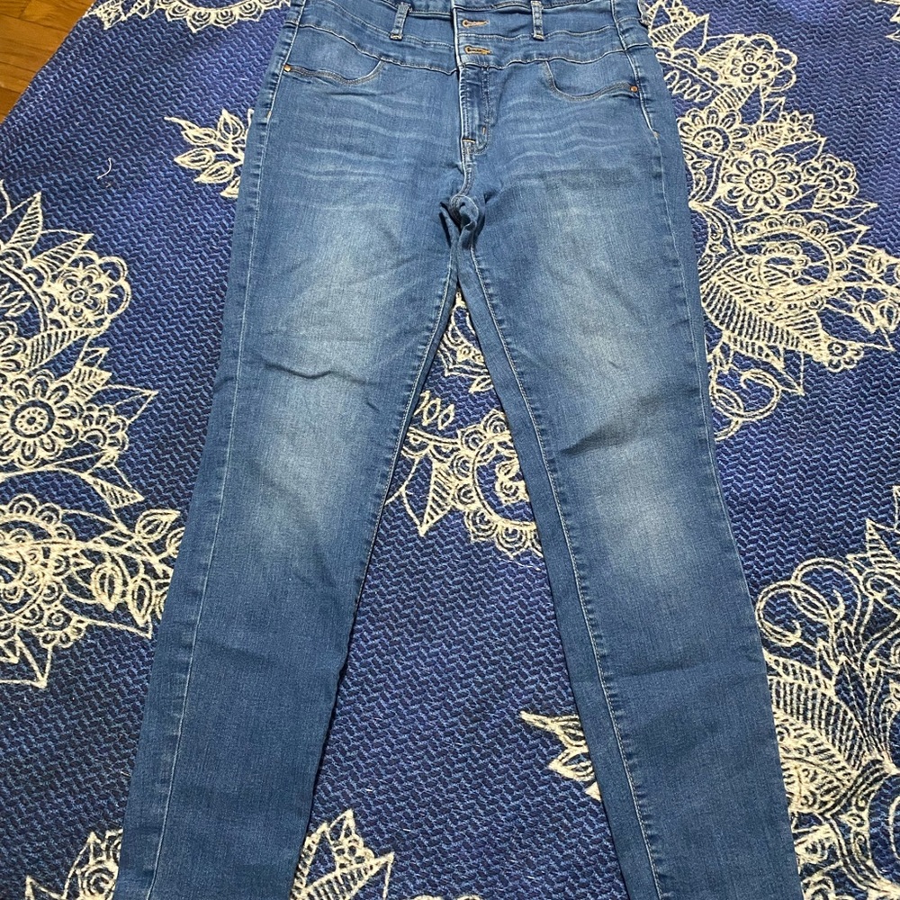 High rise skinny jeans